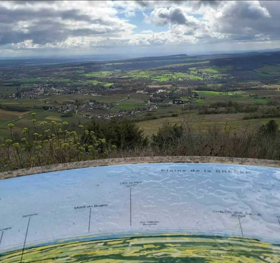 MARCHE A LA JOURNEE : MONT REME et MONT ROME